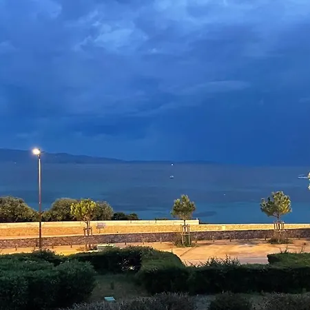 Superbe Pieds Dans L Eau Face A La De Sable Fin Route Des Iles Des Sanguinaires Διαμέρισμα Αζάτσιο